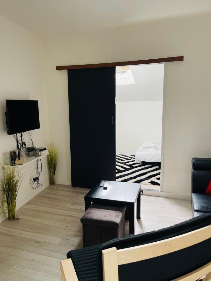 Petit Appartement T2 A 5 Min De La Gare Bordeaux Exteriör bild