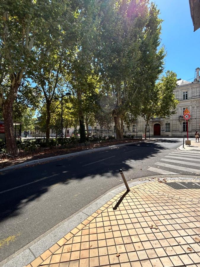 Petit Appartement T2 A 5 Min De La Gare Bordeaux Exteriör bild